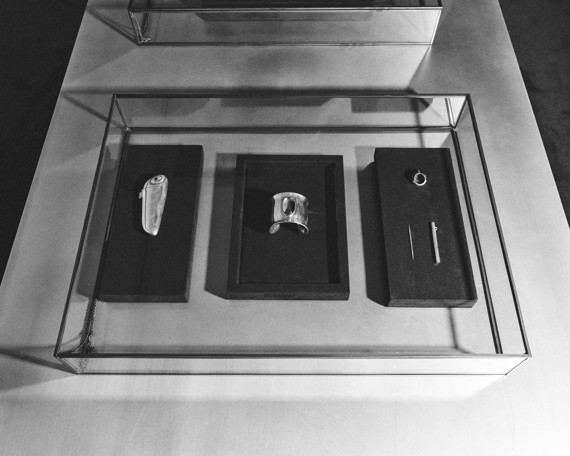 Timeless Elegance, Modernist Design